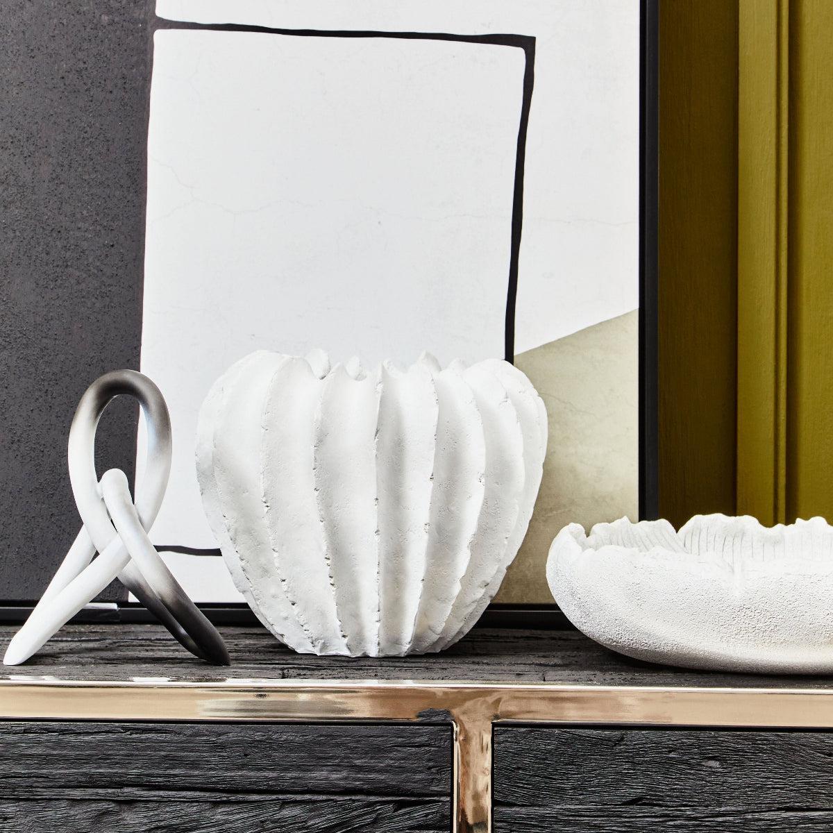 Beaumonde Home Broc White Vase 5