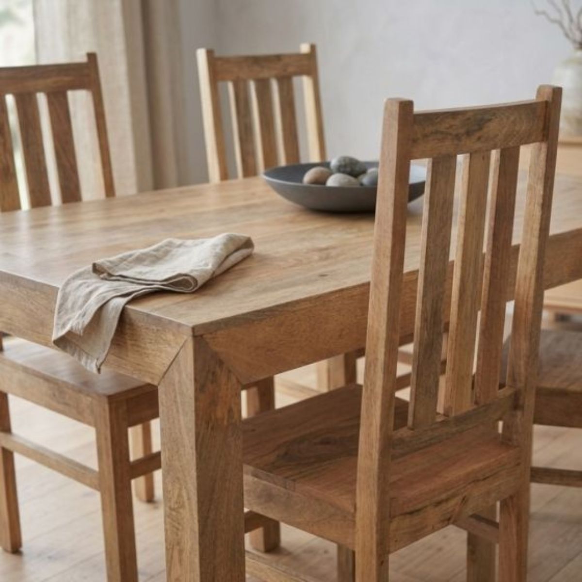 Trade Furniture 160cm Dining Table & 4 Dakota Chairs