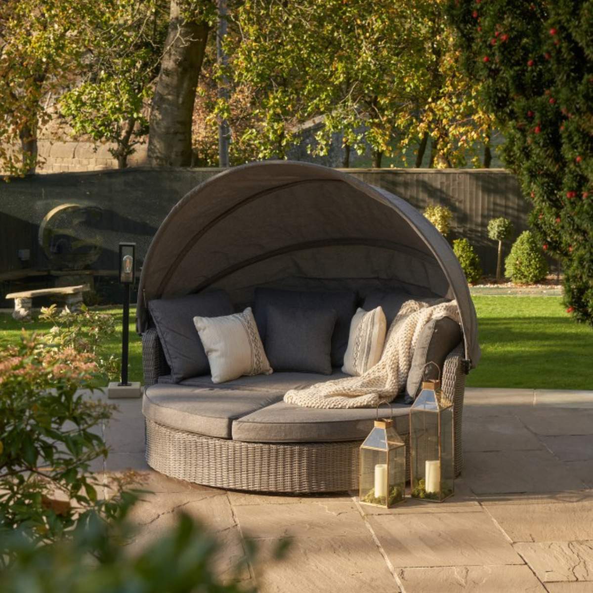 Beau&Co Slate Grey Bermuda Day Bed