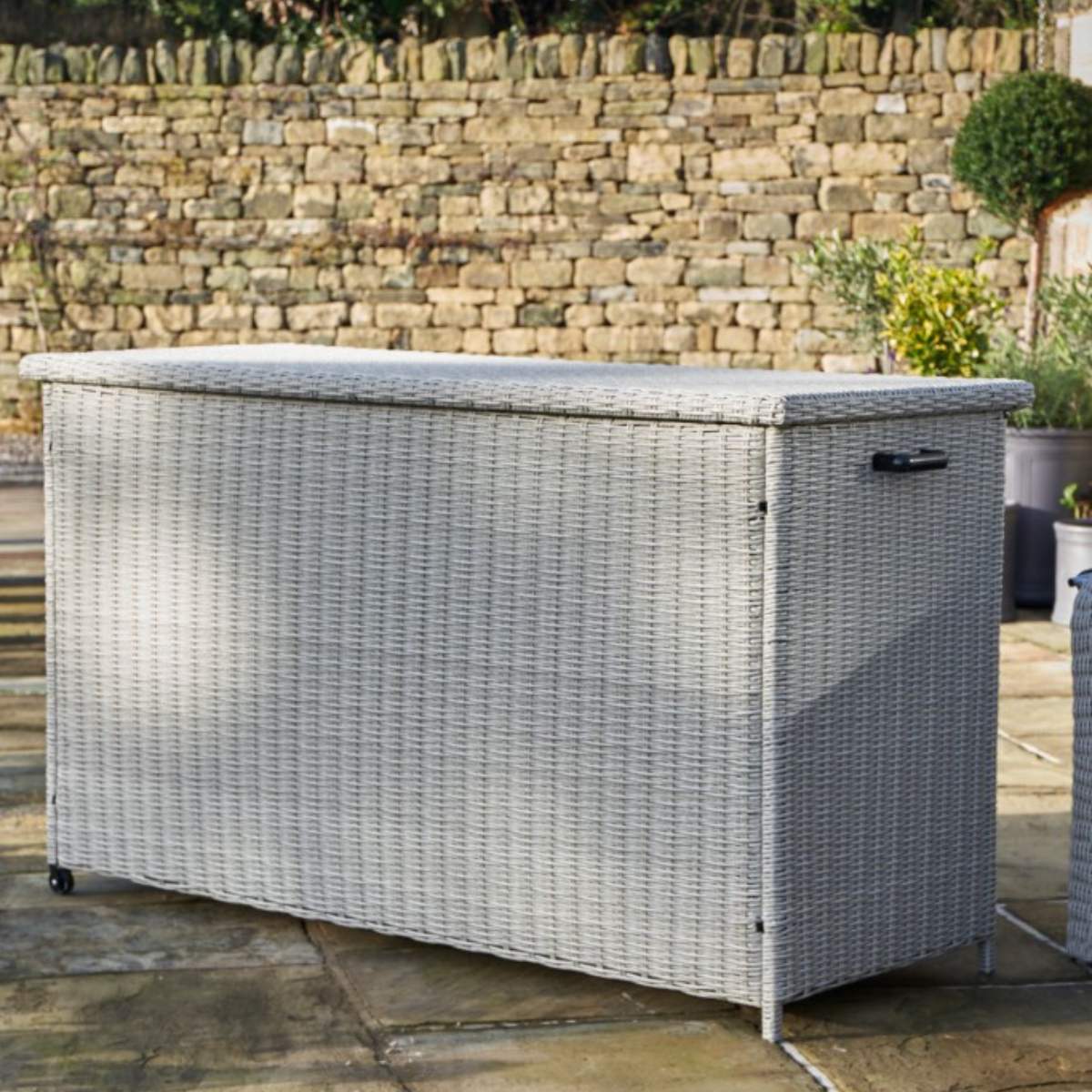 Beau&Co Stone Grey Large Cushion Box K/D