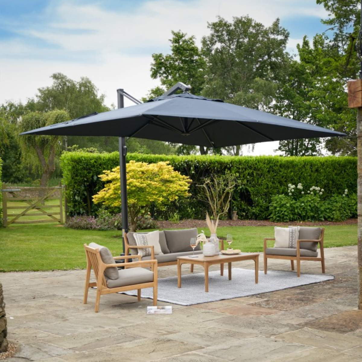 Beau&Co Icon Premium T1 4mx3m Rectangular Faded Black Parasol