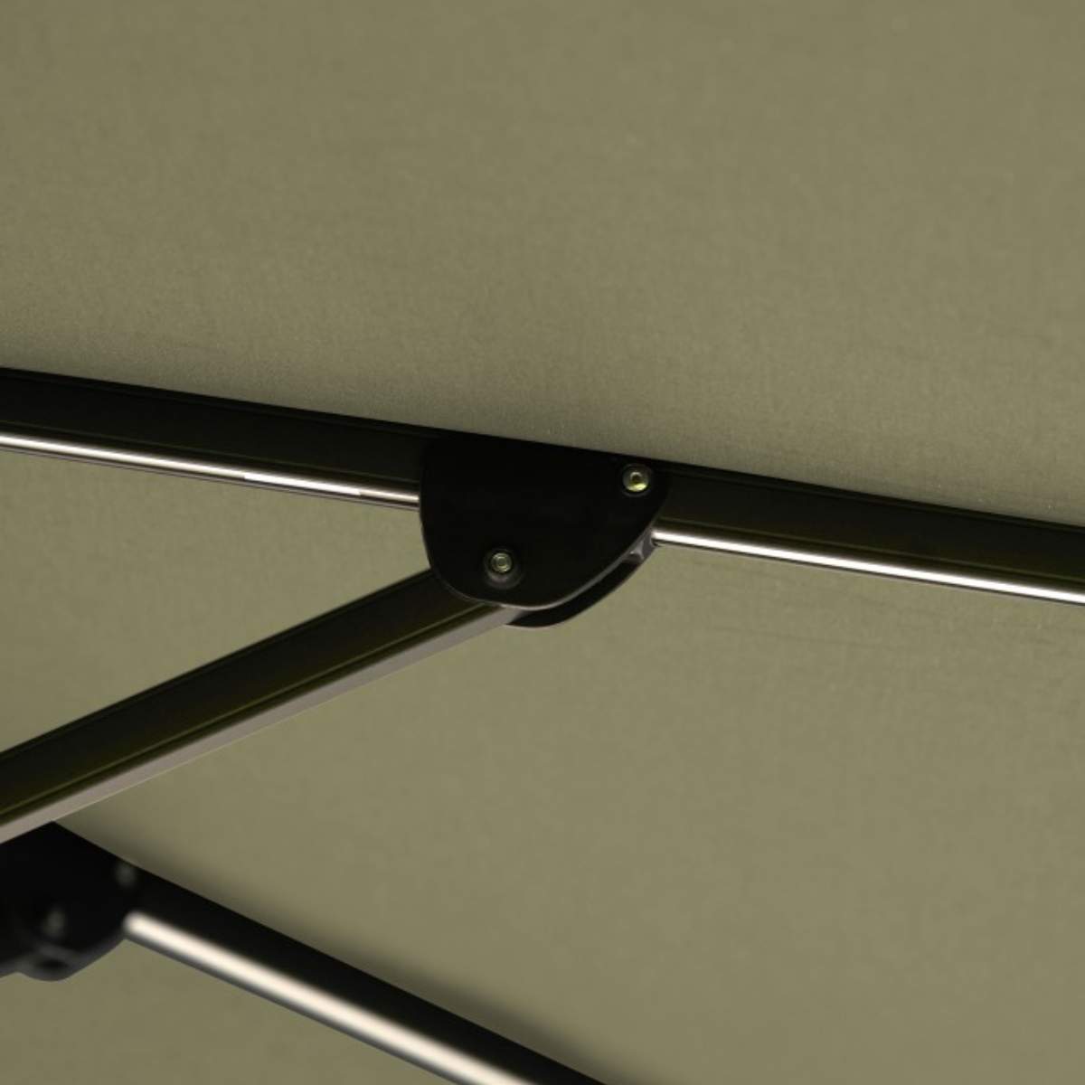 Beau&Co Glow Challenger T2 3m Square Premium Lush Green Free Arm Parasol