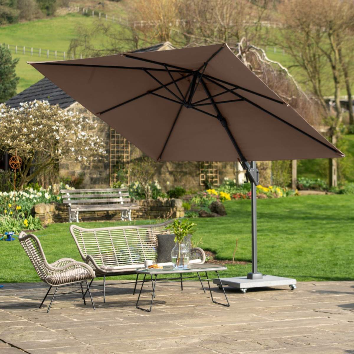 Beau&Co Voyager T2 2.7m Square Taupe Free Arm Parasol