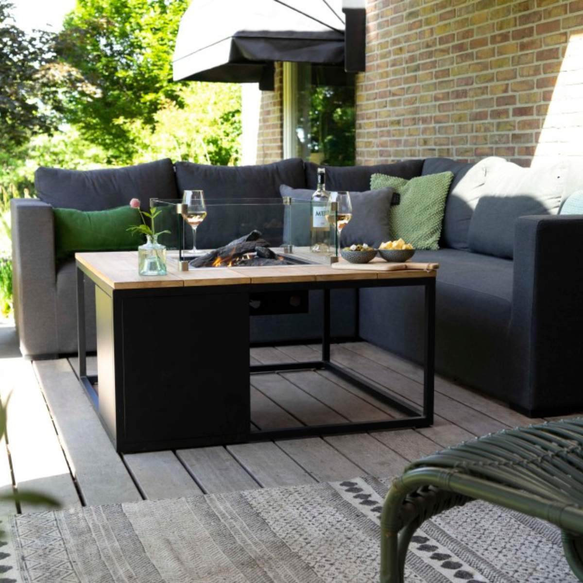 Beau&Co Cosiloft 100 Black and Teak Fire Pit Table