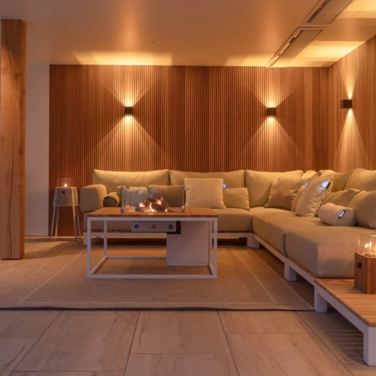 Beau&Co Cosiloft 100 White and Teak Fire Pit Table