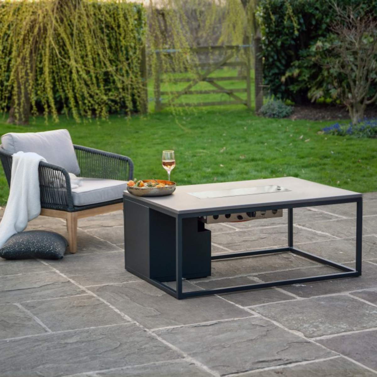 Beau&Co Cosiloft 120 Black and Grey Fire Pit Table