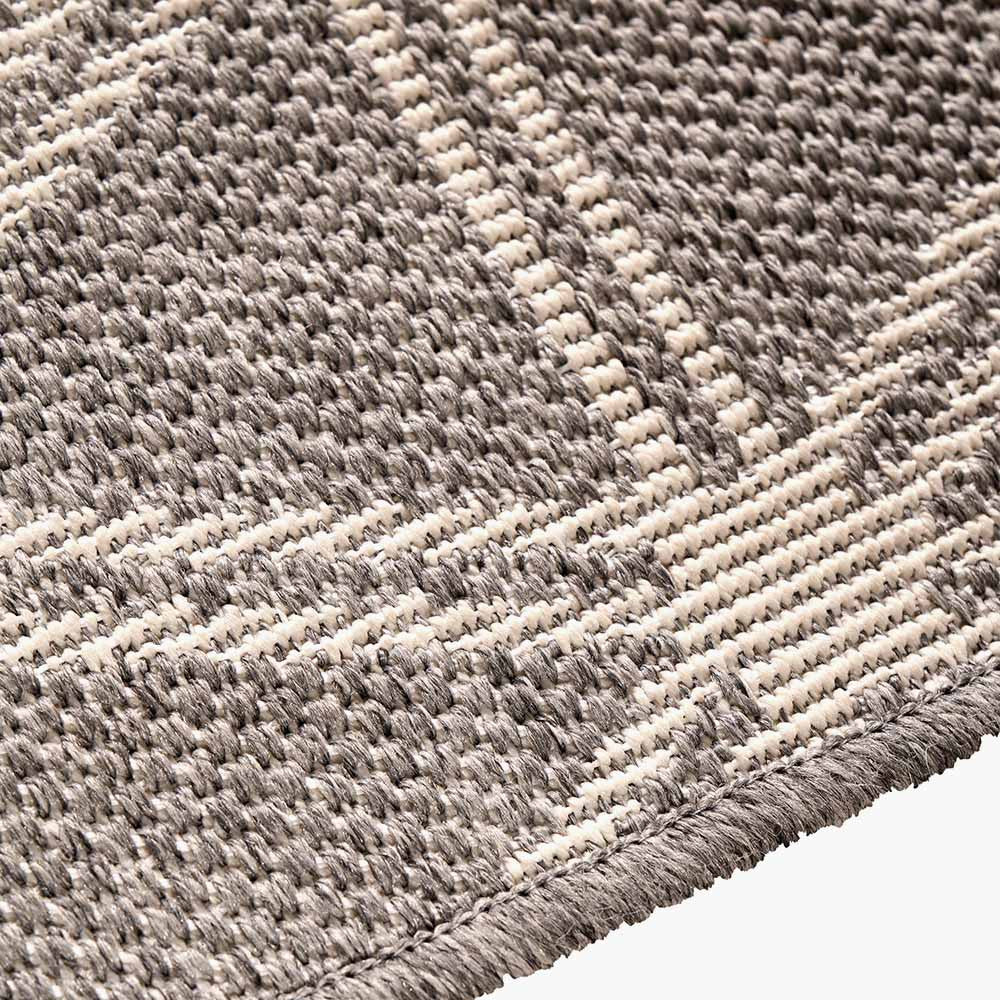 Beau&Co Indoor Outdoor Silver and White Geometric Design Rug