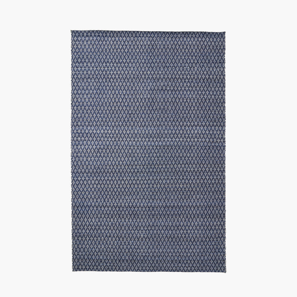 Beau&Co Indoor Outdoor Denim Blue and White Ikat Design Rug