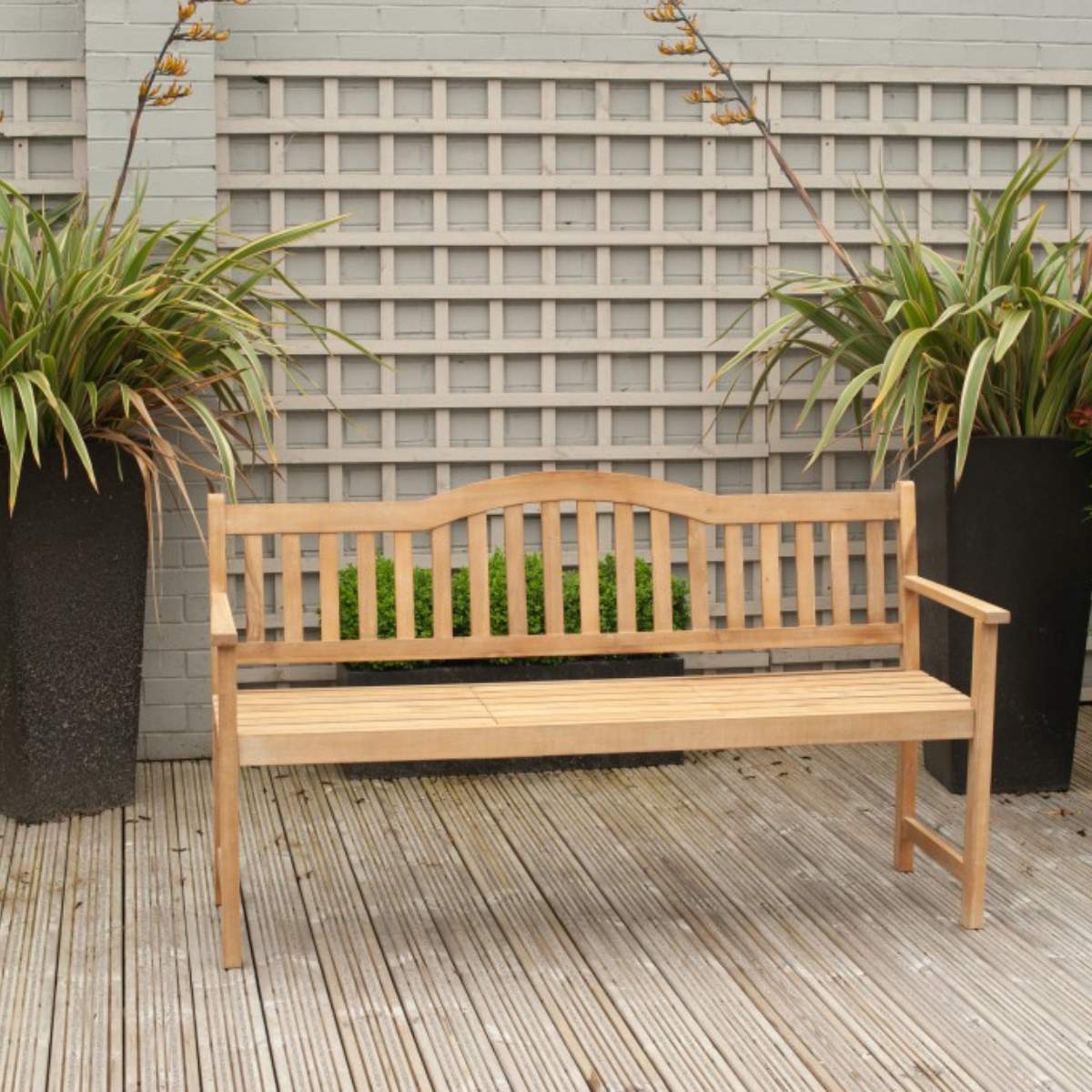 Beau&Co Richmond Light Teak Outdoor Bench with Pop Up Table