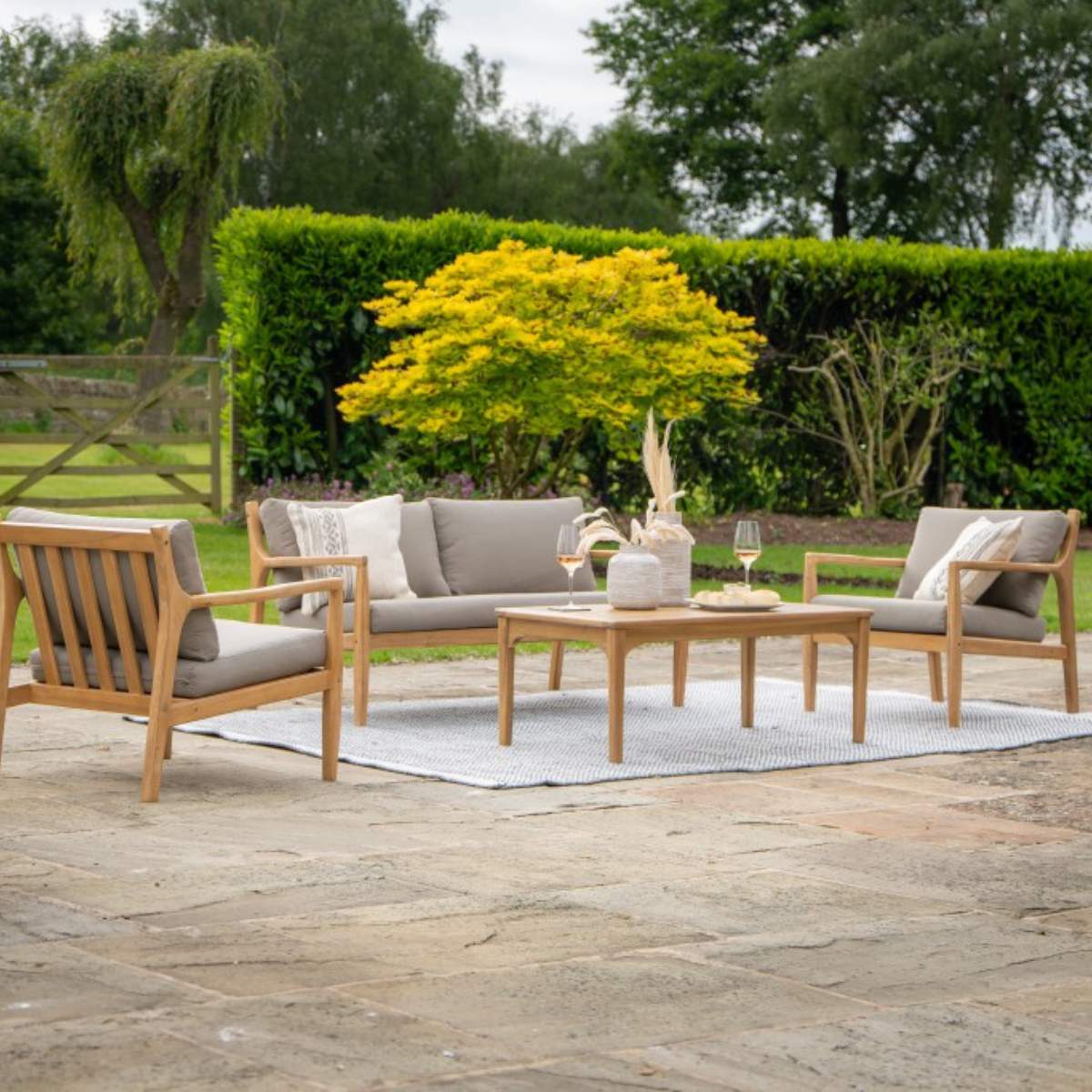 Beau&Co Malta Outdoor Seating Set