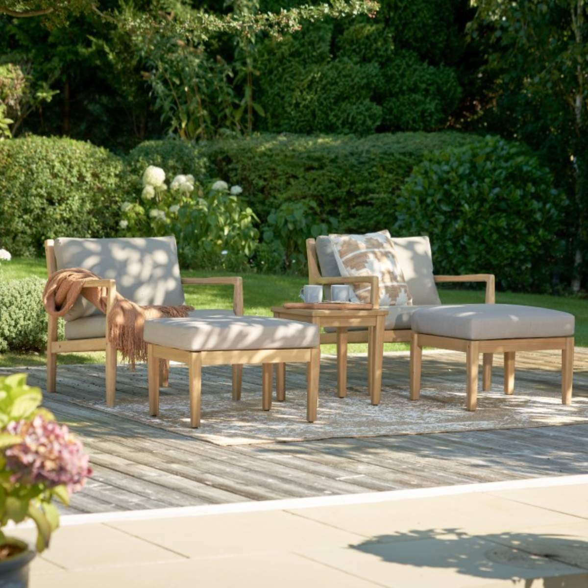 Beau&Co Malta Outdoor Hocker Set