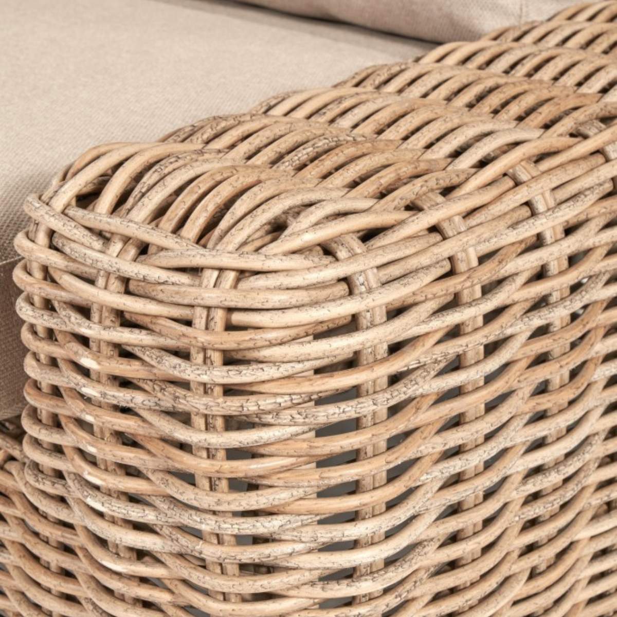 Beau&Co Como Natural Antique Outdoor Seating Set