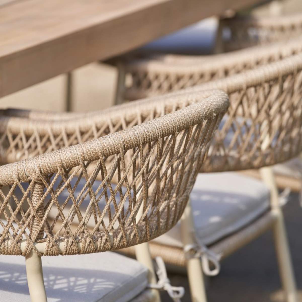 Beau&Co Osaka Latte Outdoor 8 Seater Dining Set