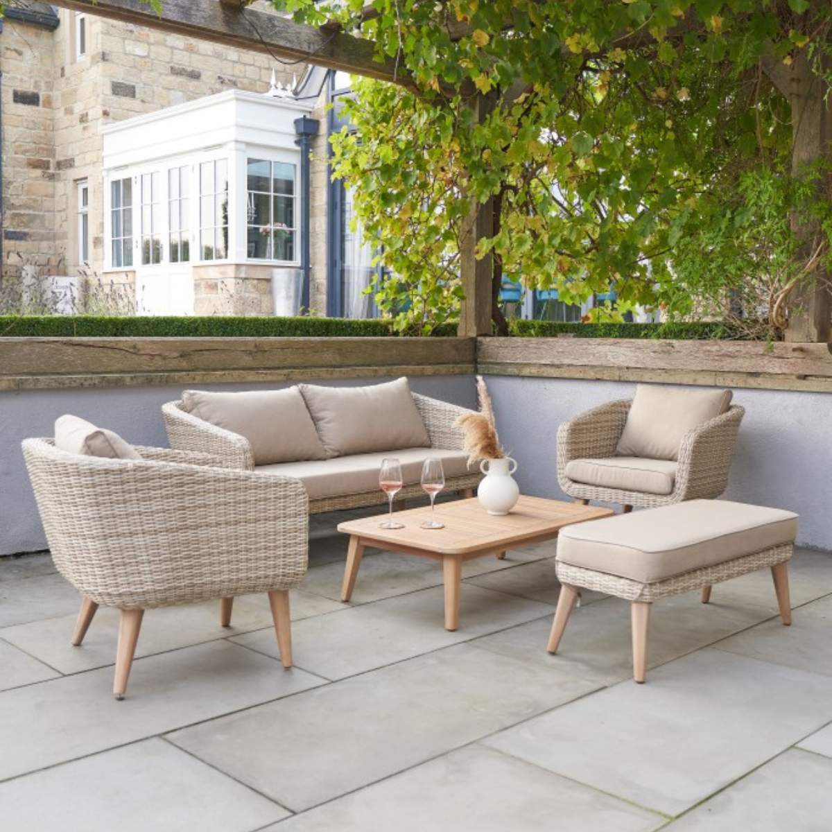 Beau&Co Cabon Outdoor Seating Set