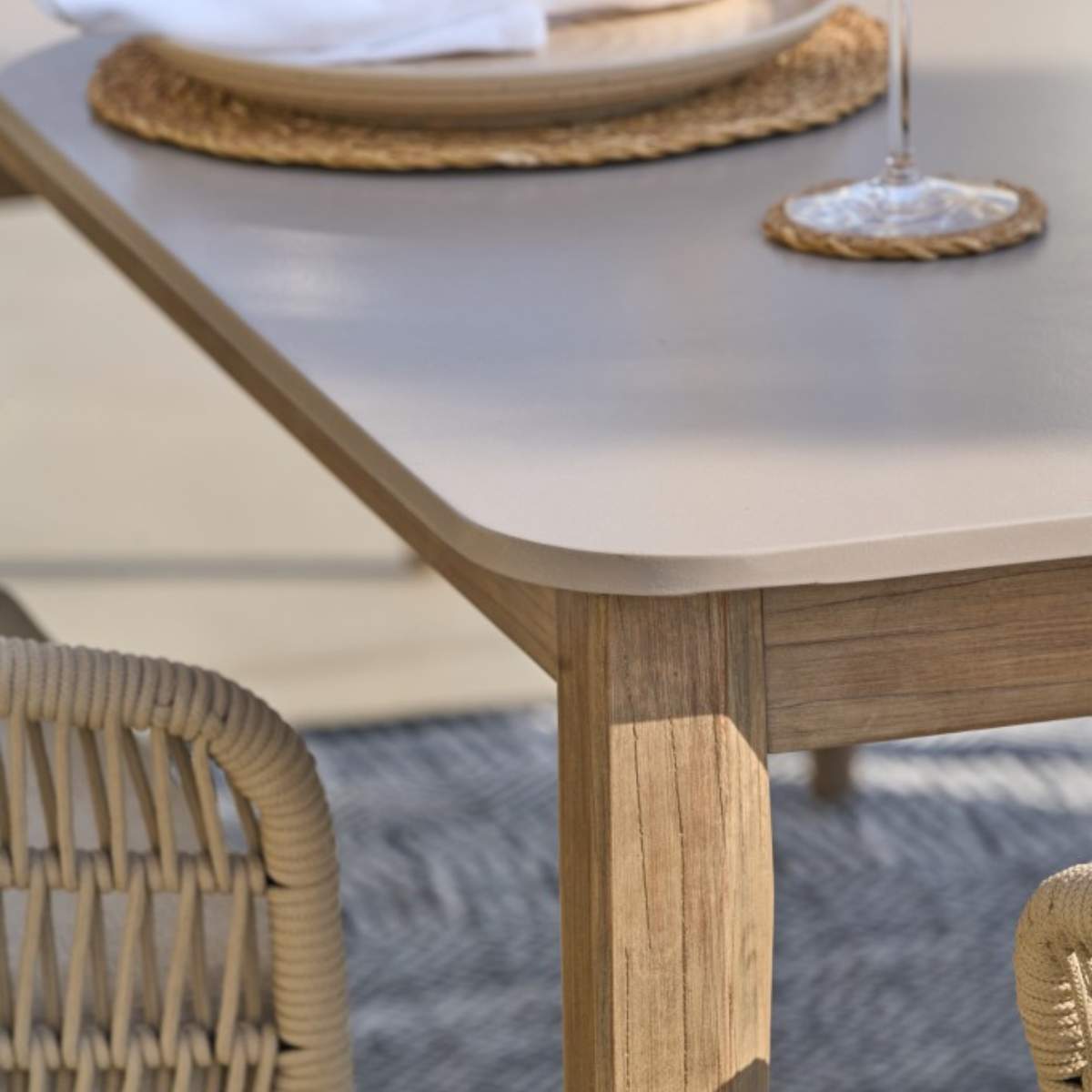 Beau&Co Moeven Outdoor 6 Seater Dining Set