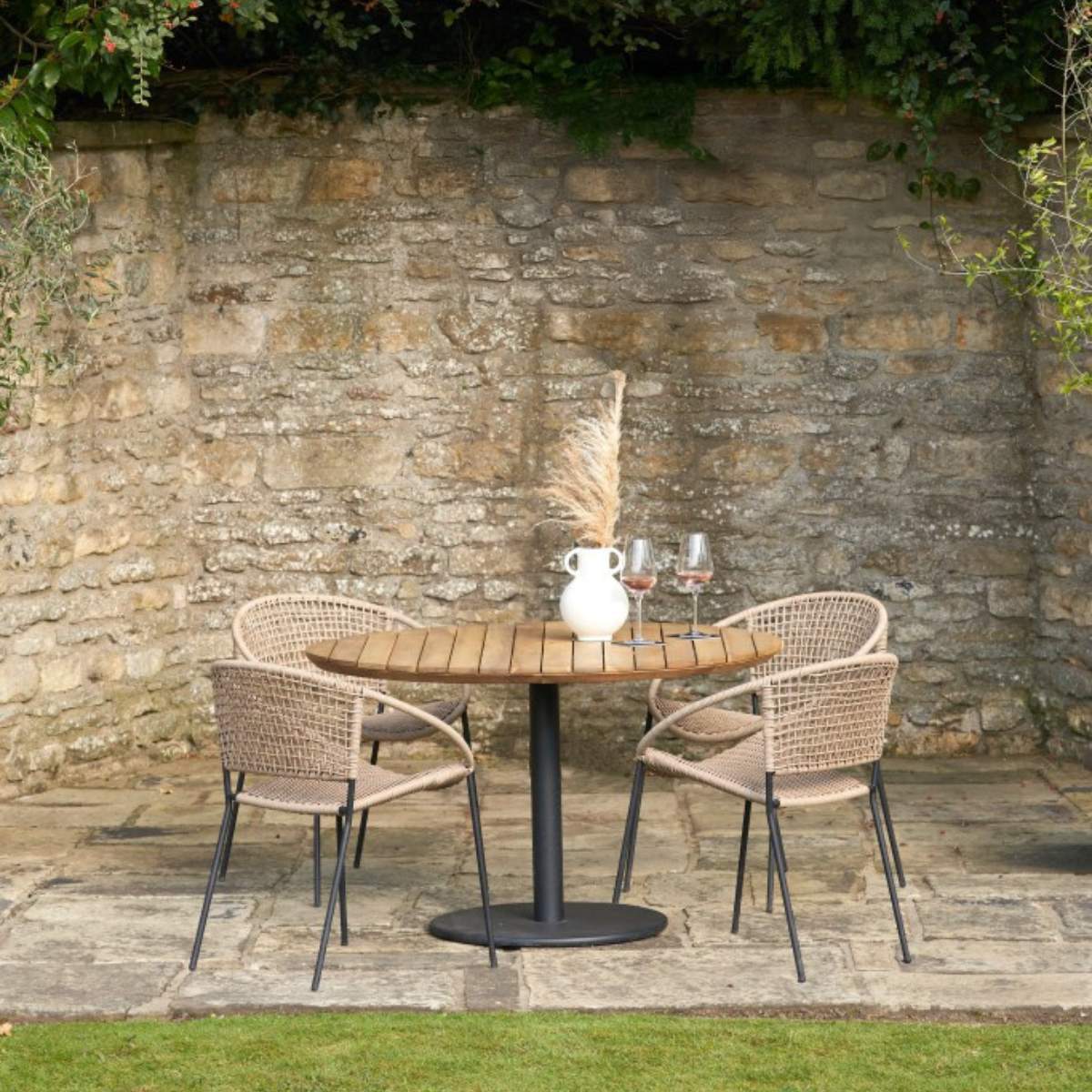 Beau&Co Dakota Natural Wheat Outdoor 4 Seater Dining Set