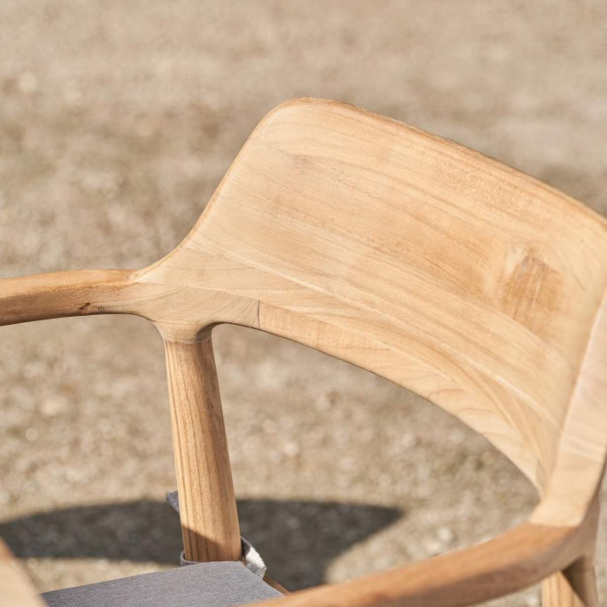 Beau&Co Reuleaux / Salita Outdoor 6 Seater Dining Set