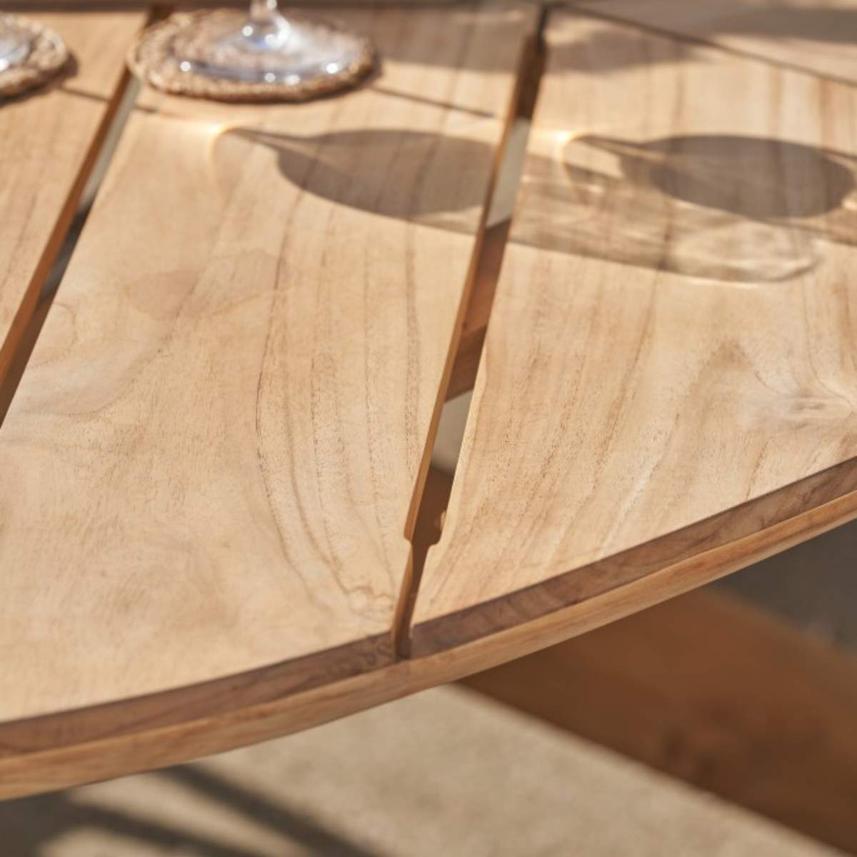 Beau&Co Reuleaux / Salita Outdoor 6 Seater Dining Set