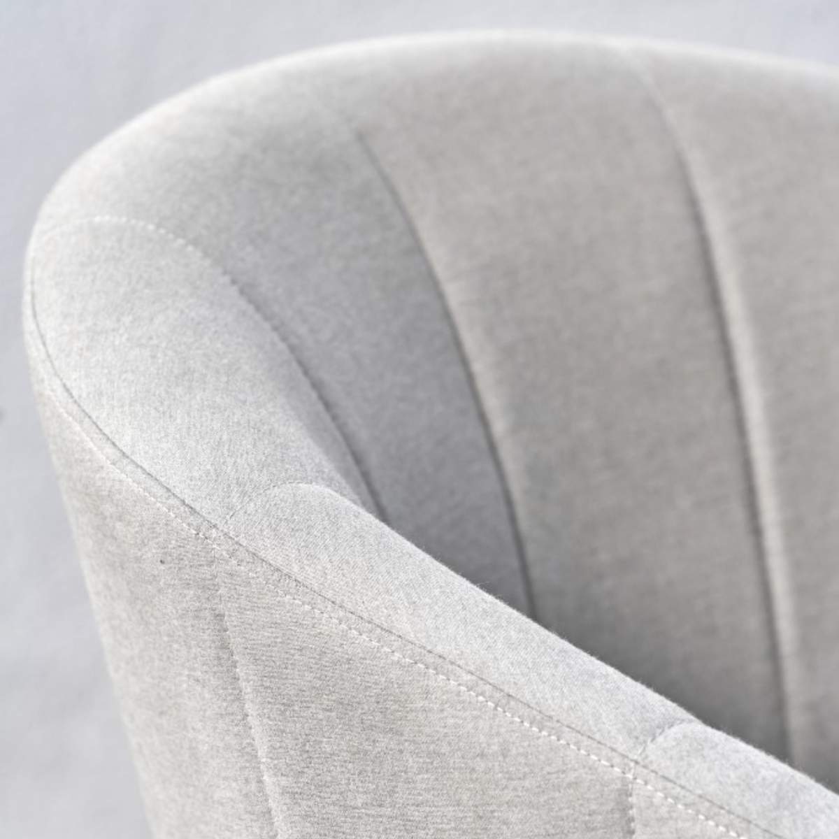 Beau&Co Nevada Putty Outdoor 4 Seater Round Dining Set