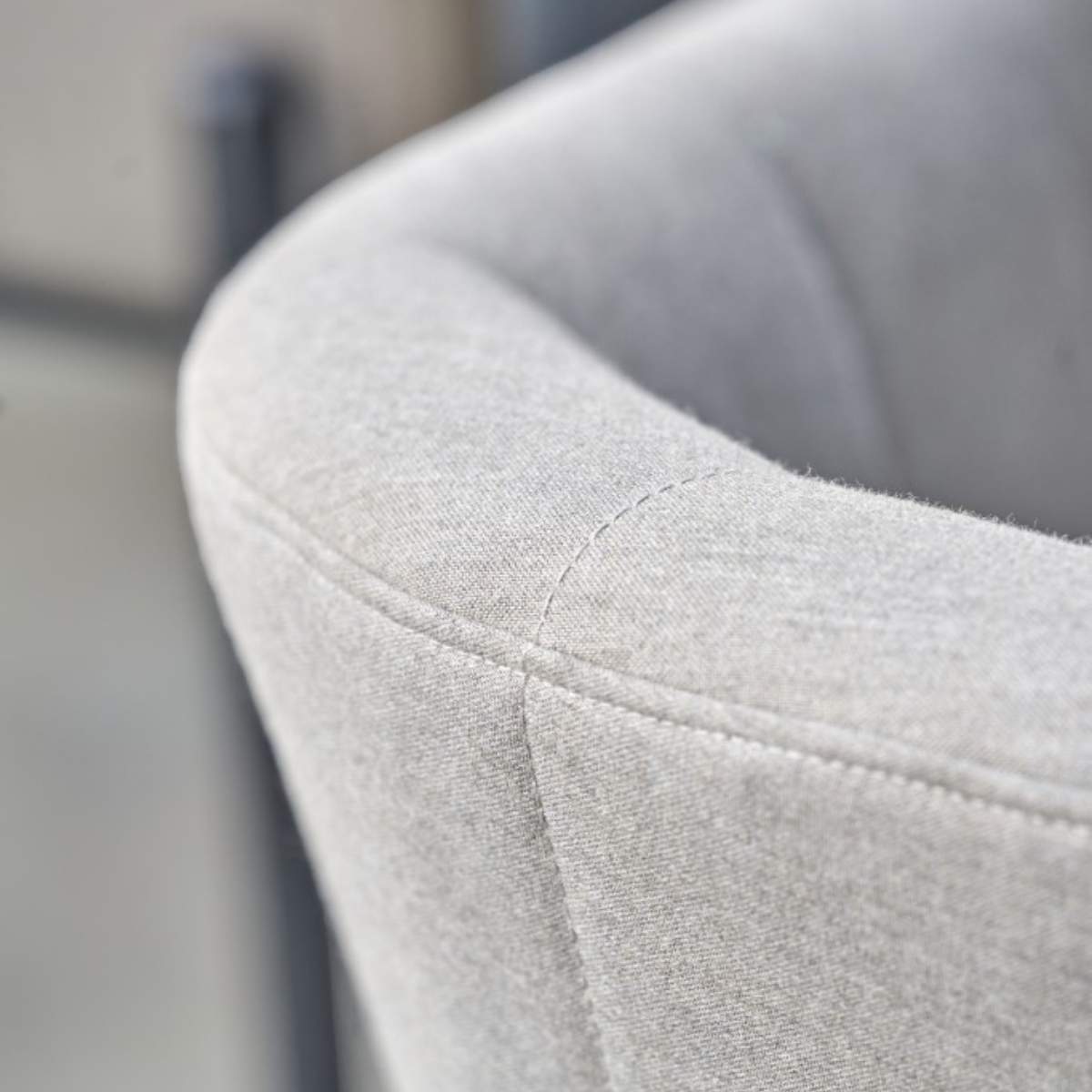 Beau&Co Nevada Putty Outdoor 4 Seater Round Dining Set