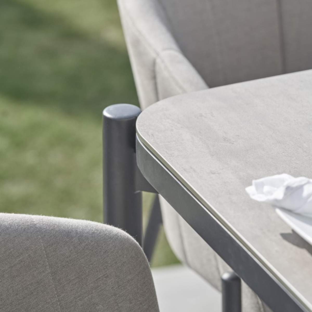 Beau&Co Nevada Putty Outdoor 6 Seater Dining Set