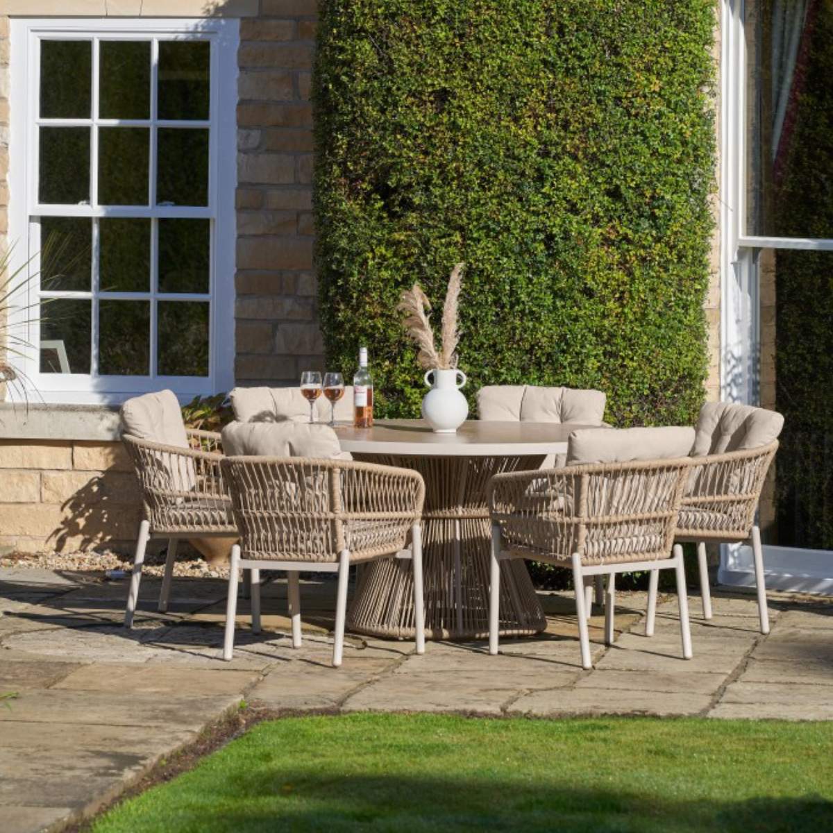 Pacific Lifestyle Martic Outdoor 6 Seater Dining Set