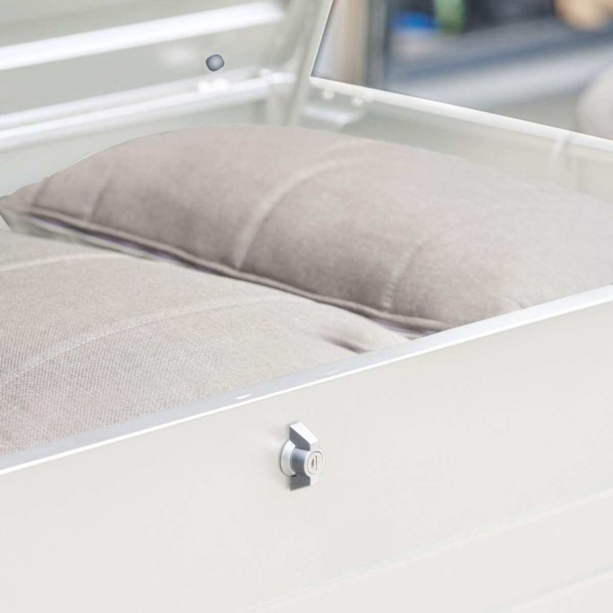 Pacific Lifestyle Rhode Island Large Galvanised Steel Cushion Box Pebble