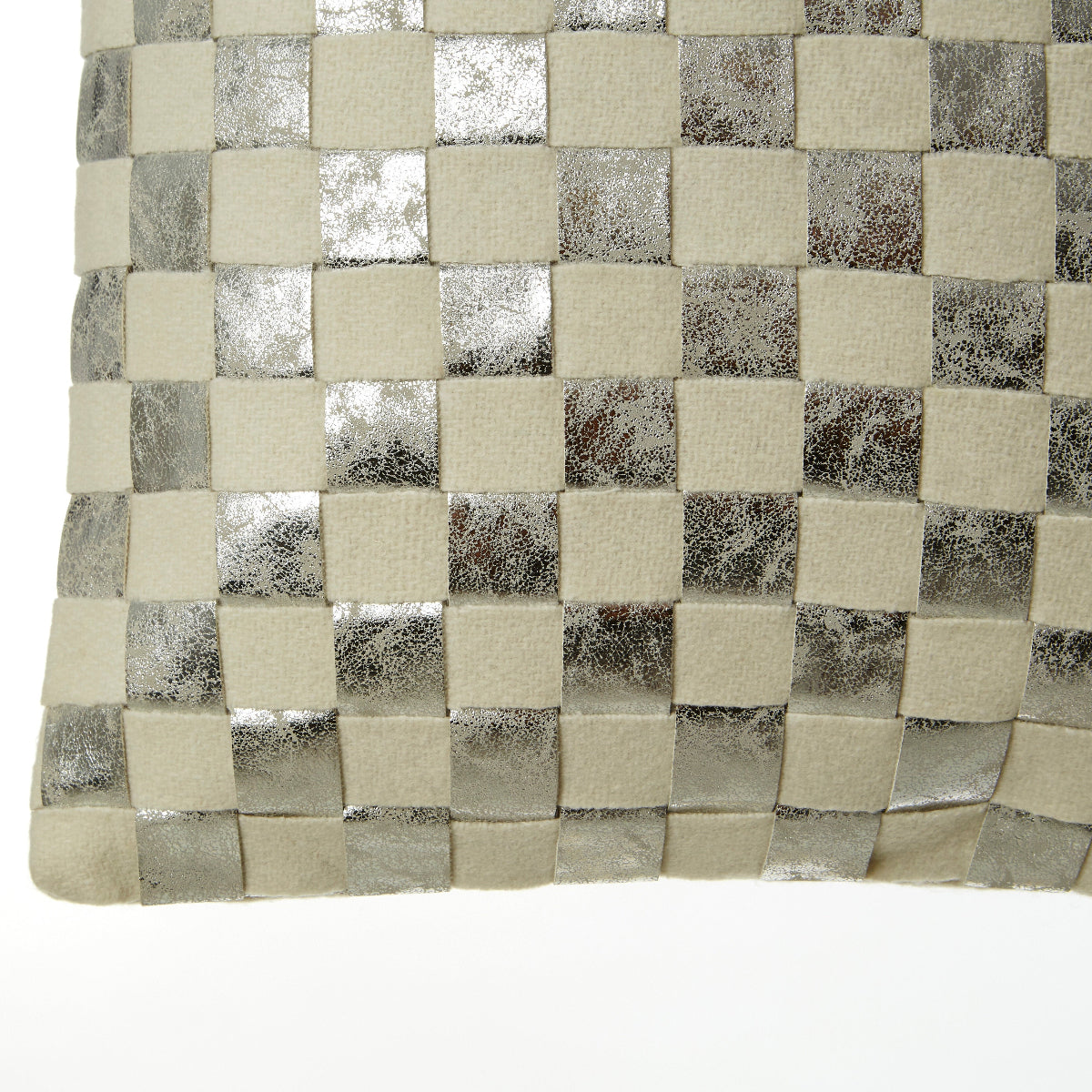 Beaumonde Home Bosie Kensington Townhouse Square Ivory And Silver Check Cushion 2