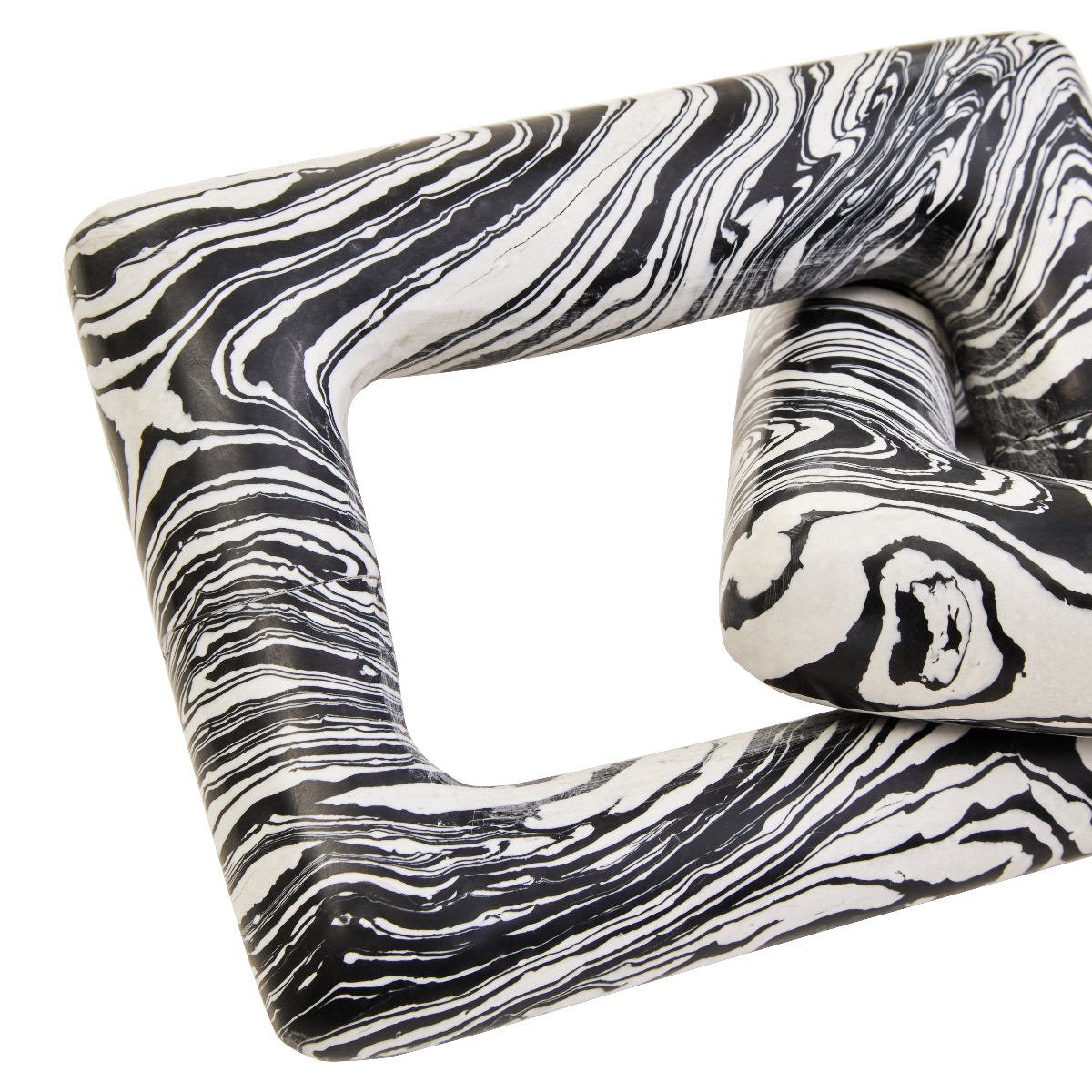 Beaumonde Home Helsa Black And White Marble Two Link Chain 7