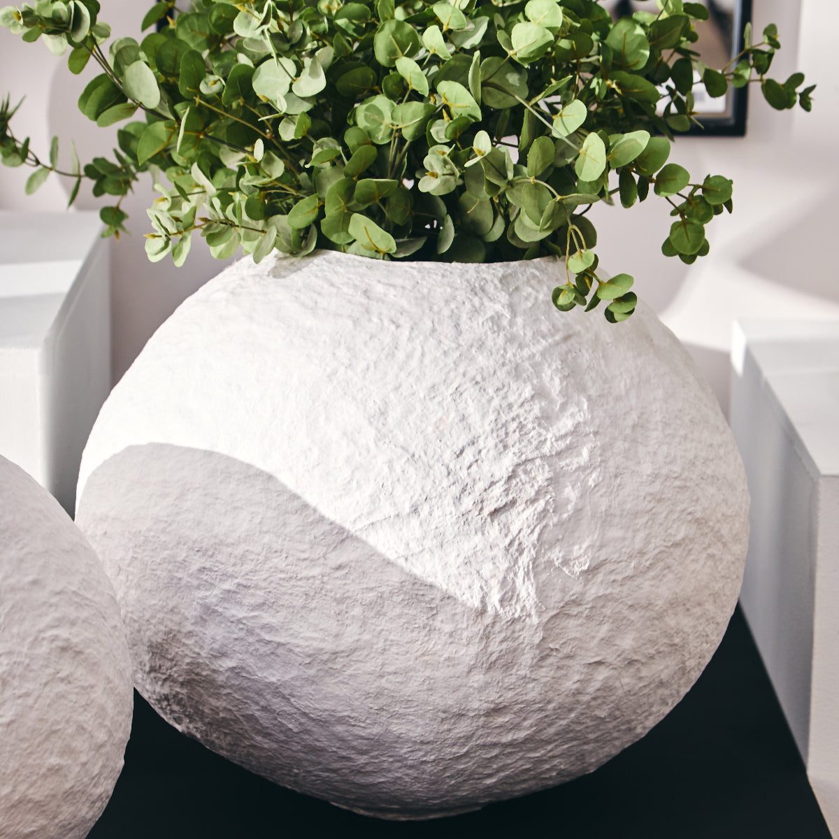 Beaumonde Home Sanai Cotton Mache Large White Round Vase 3