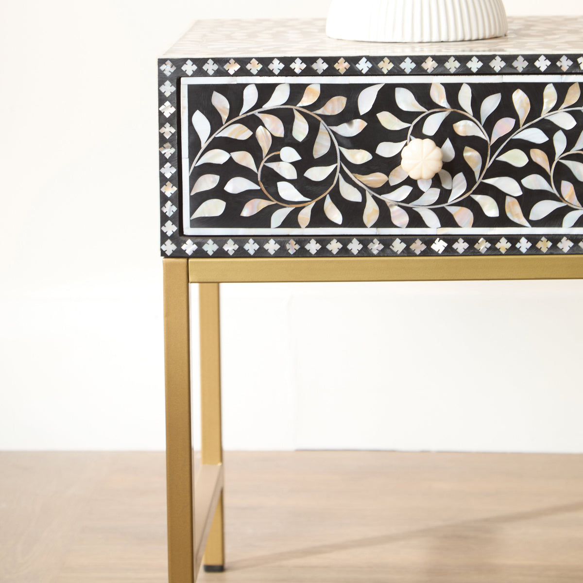 Beaumonde Home Fusion 1 Drawer Side Table With Bone Inlay 2