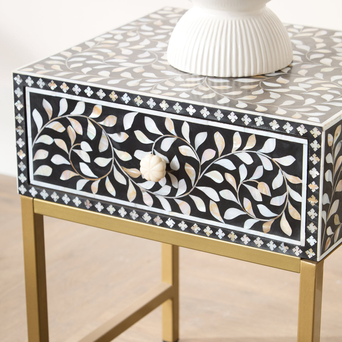 Beaumonde Home Fusion 1 Drawer Side Table With Bone Inlay 1
