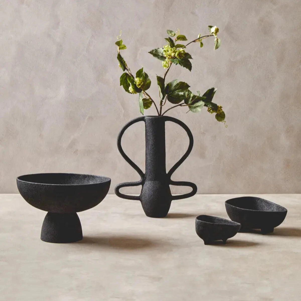 5506811_liv_Beaumonde's Derva Set Of 2 Textured Black Bowls 306