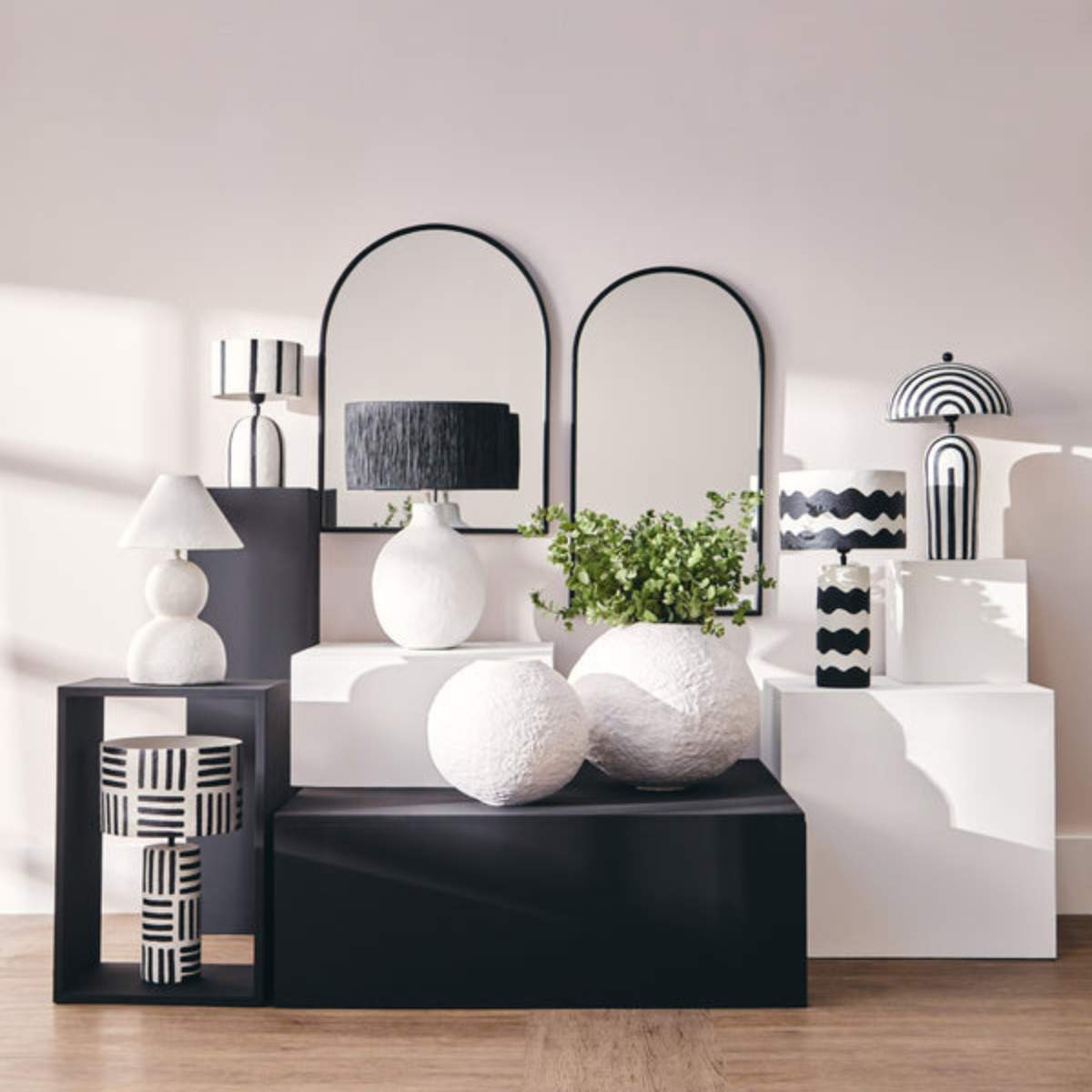 Beaumonde Home Carta 50Cm Black And White Curved Stripe Papier Mache Table Lamp