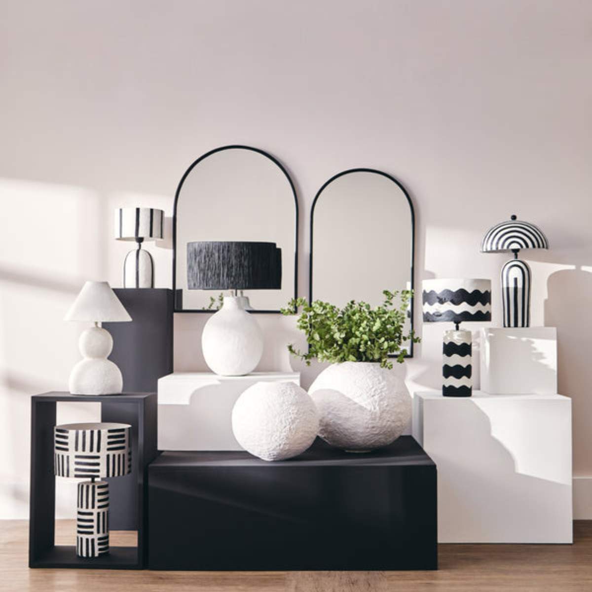 Beaumonde Home Carta 50Cm Black And White Curved Stripe Papier Mache Table Lamp