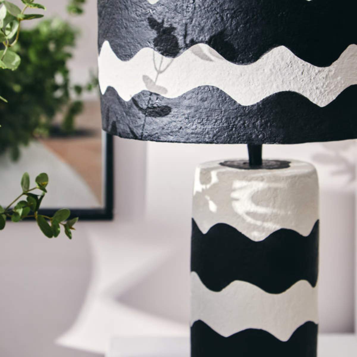 Beaumonde Home Carta 50Cm Black And White Curved Stripe Papier Mache Table Lamp
