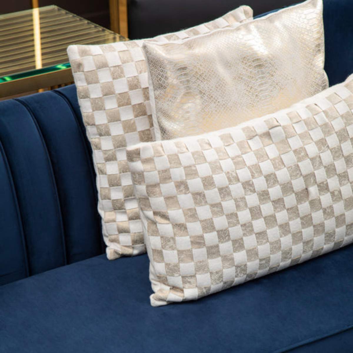 Beaumonde Home Bosie Kensington Townhouse Cream And Gold Check Cushion