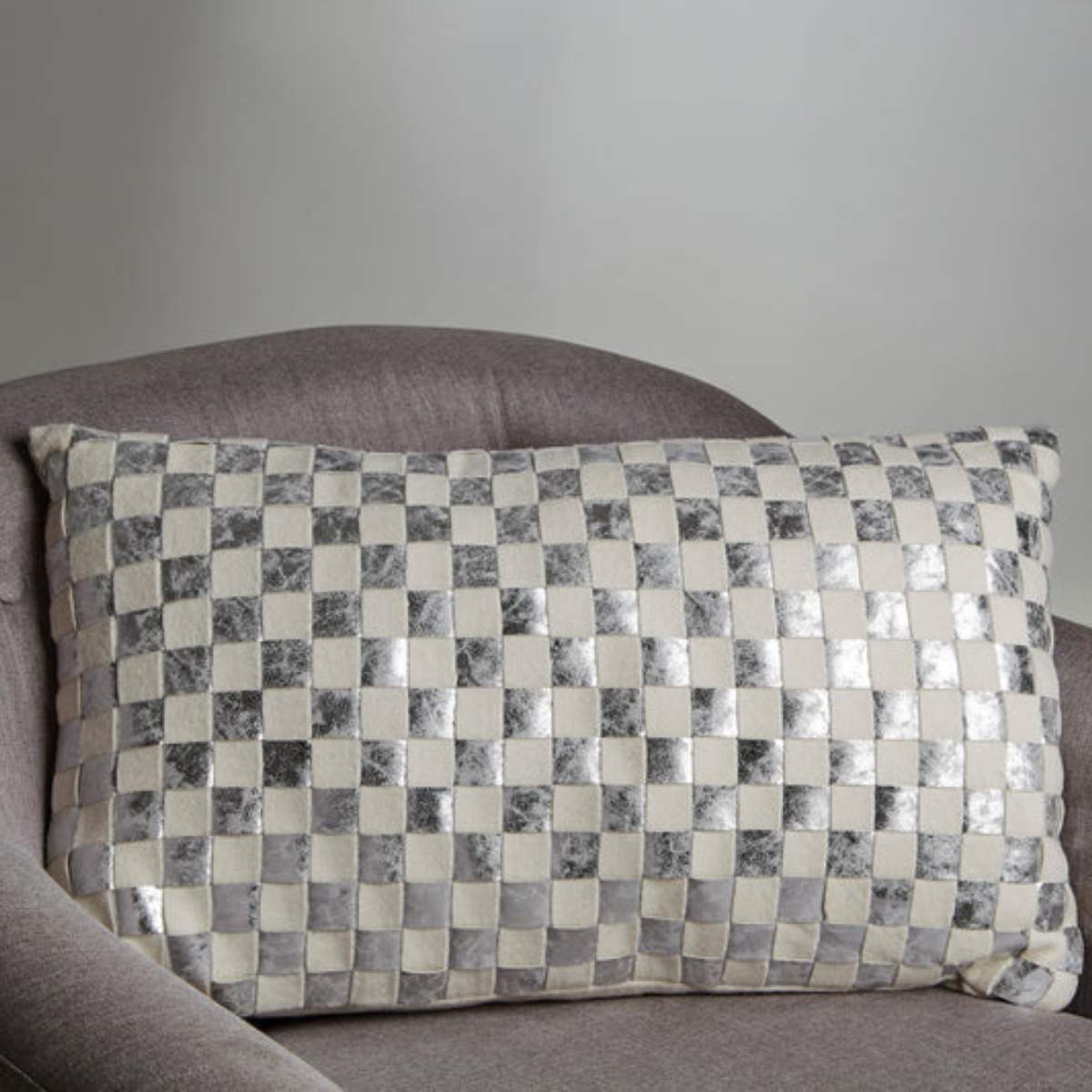 Beaumonde Home Bosie Kensington Townhouse Rectangular Ivory And Silver Check Cushion