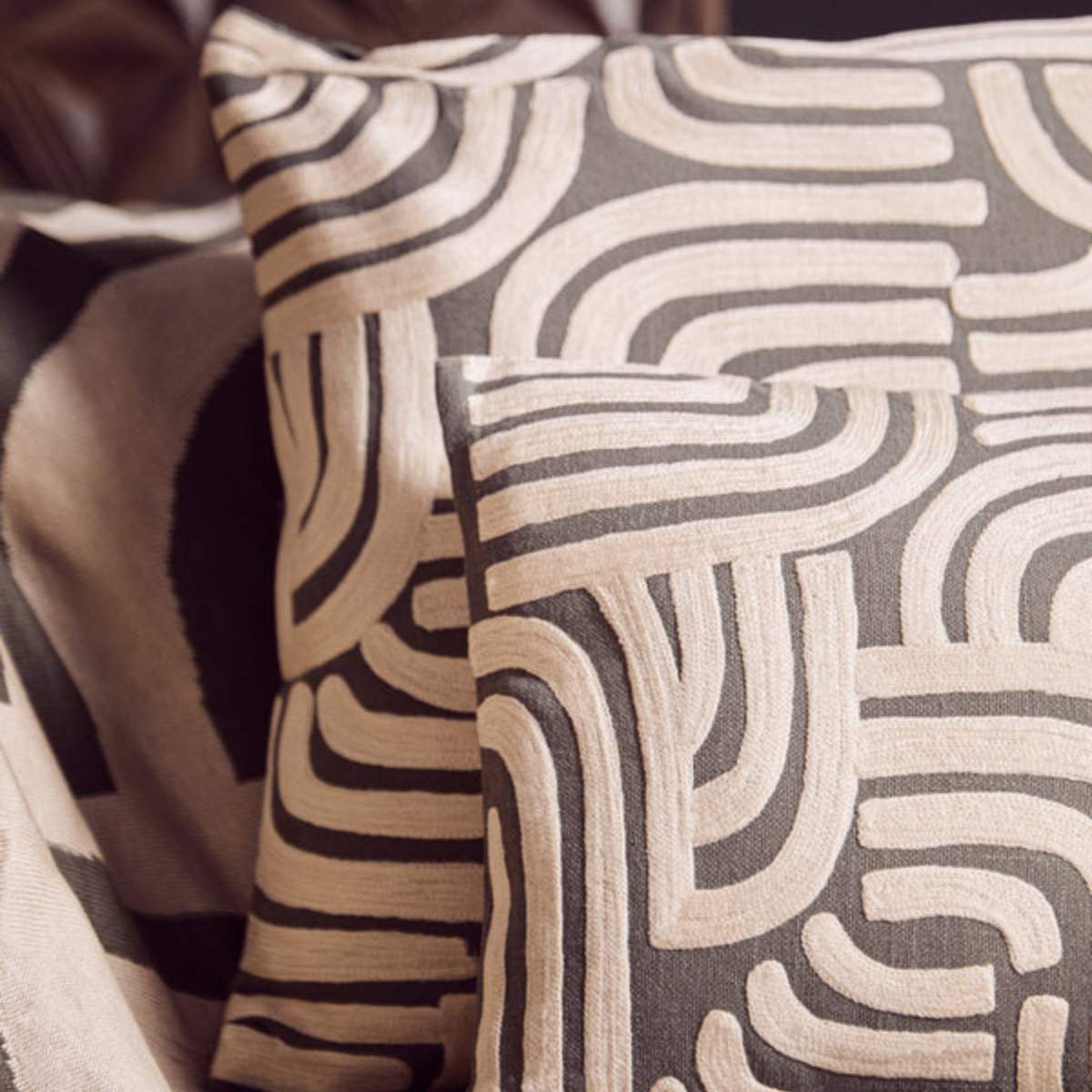 Beaumonde Home Bosie Ozella Natural And Green Throw