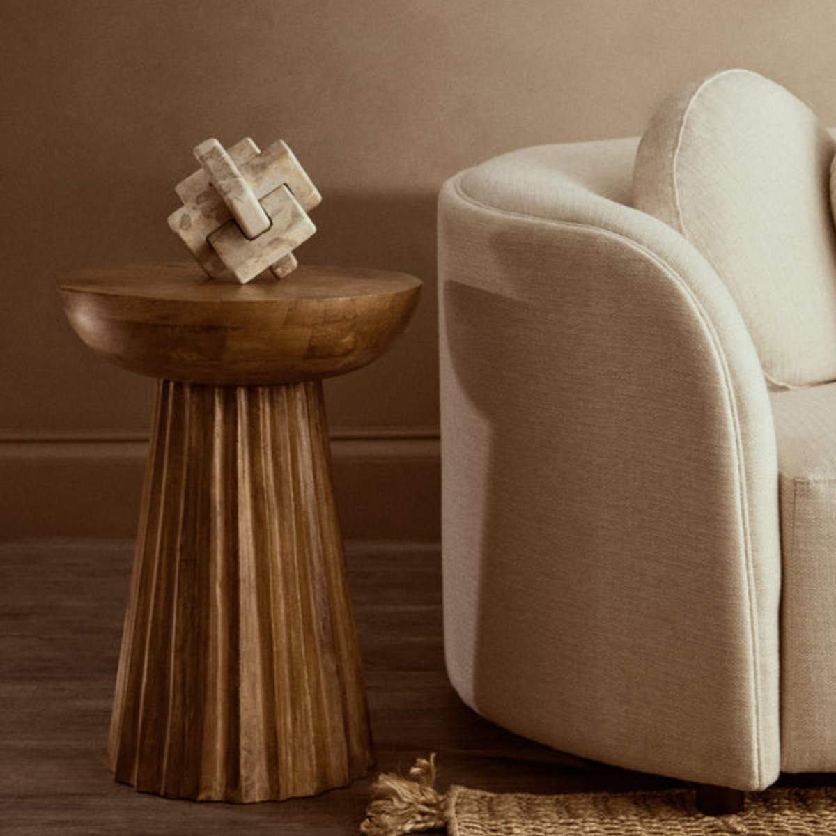 Beaumonde Home Walsa Natural Mango Wood Carved Ridge Side Table
