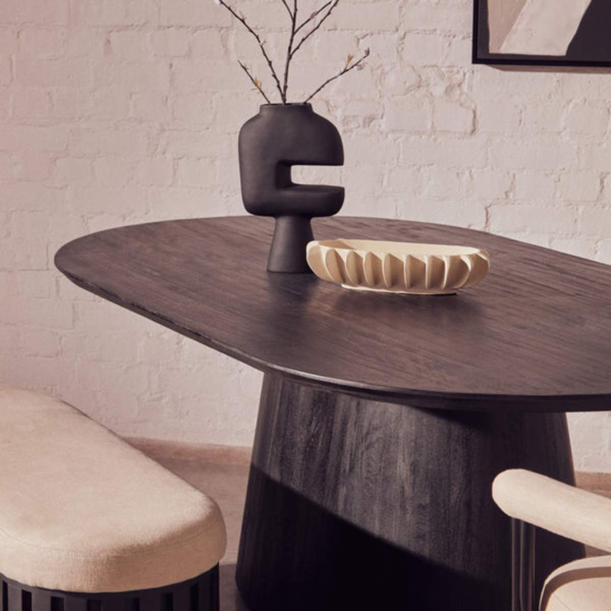 Beaumonde Home Perdoba Oval Mango Wood Black Finish Dining Table