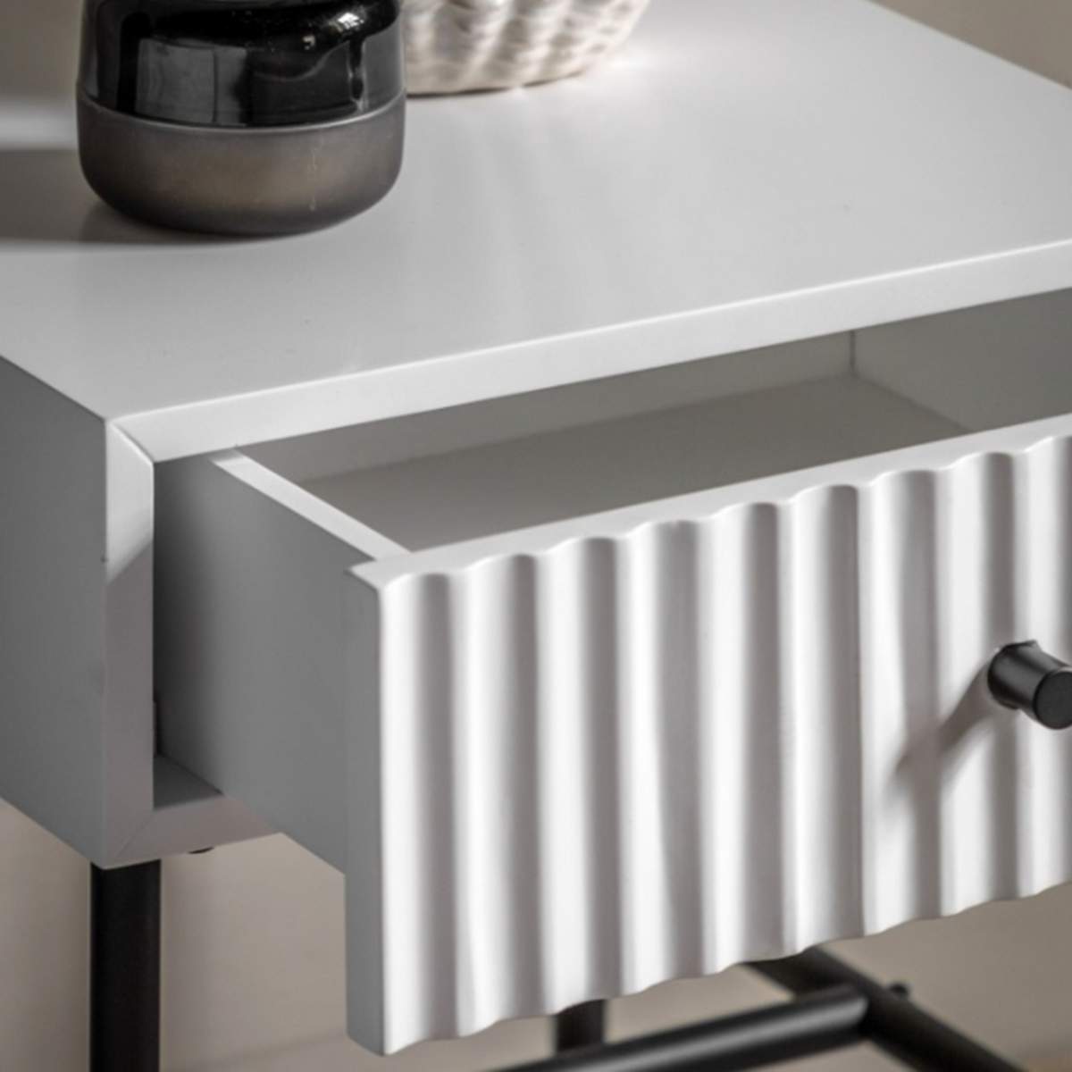 Gallery Direct Buckhurst 1 Drawer Bedside White 400x400x500mm