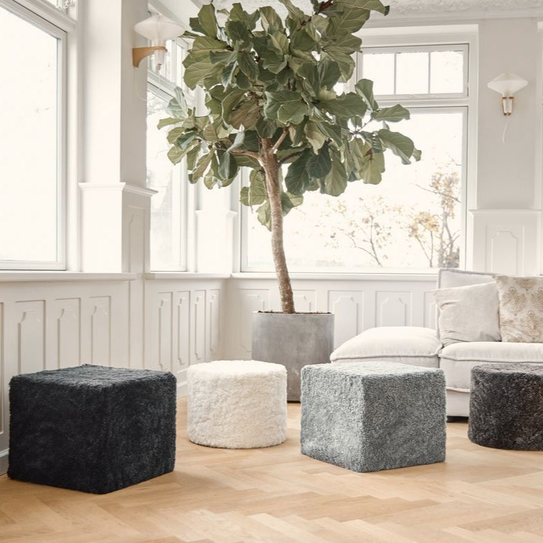 Natures Collection Short Wool Curly Sheepskin Pouf