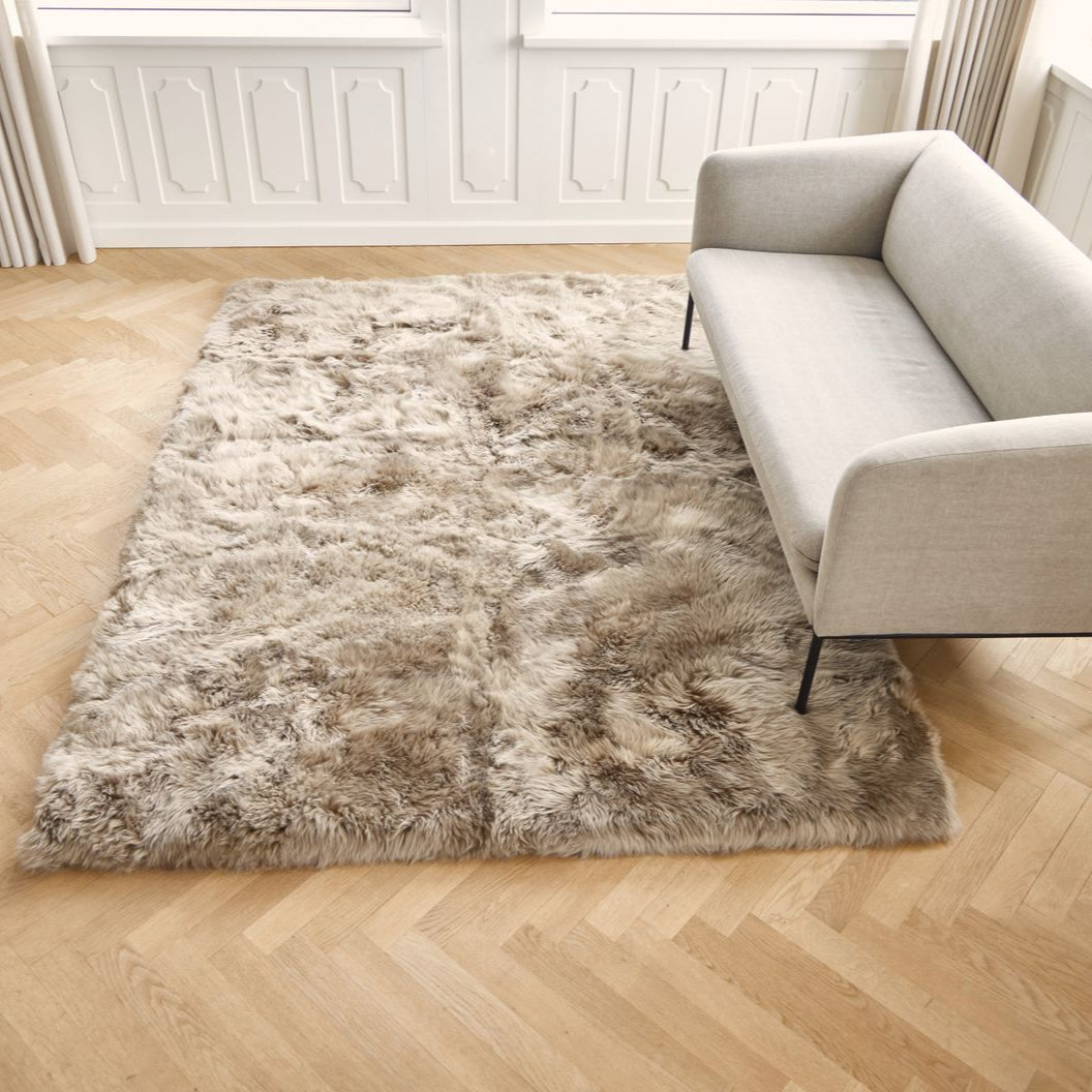 Natures Collection Long Wool Sheepskin Design Rug