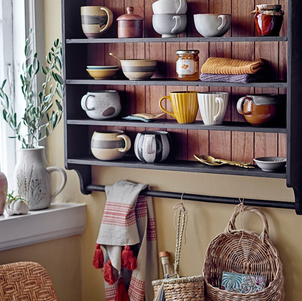 82047394 Bea Jug Tableware lifestyle 2