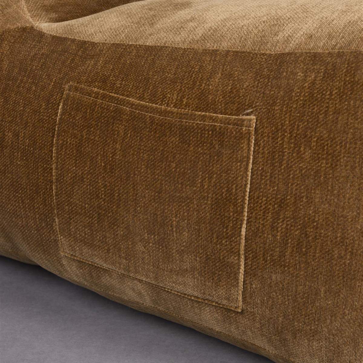 Dutch Bone Lounge Chair Tombag
