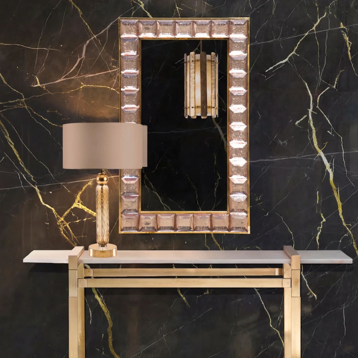 Villari Adamant Medium Mirror