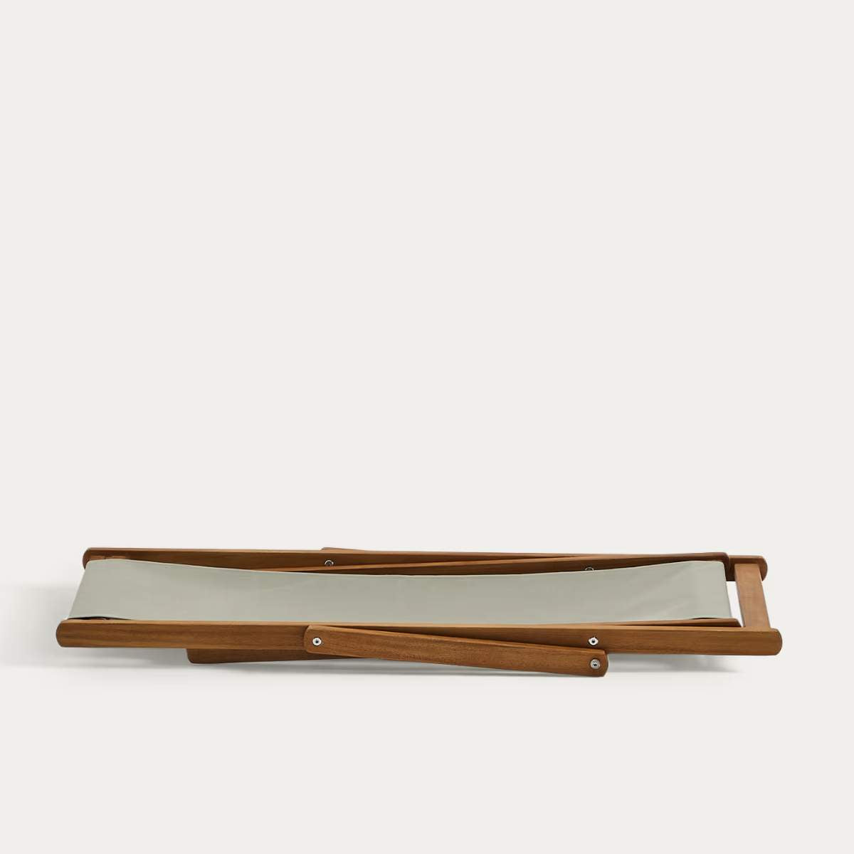 Kave Home Adredna children’s beige outdoor folding hammock made of FSC 100% solid acacia wood