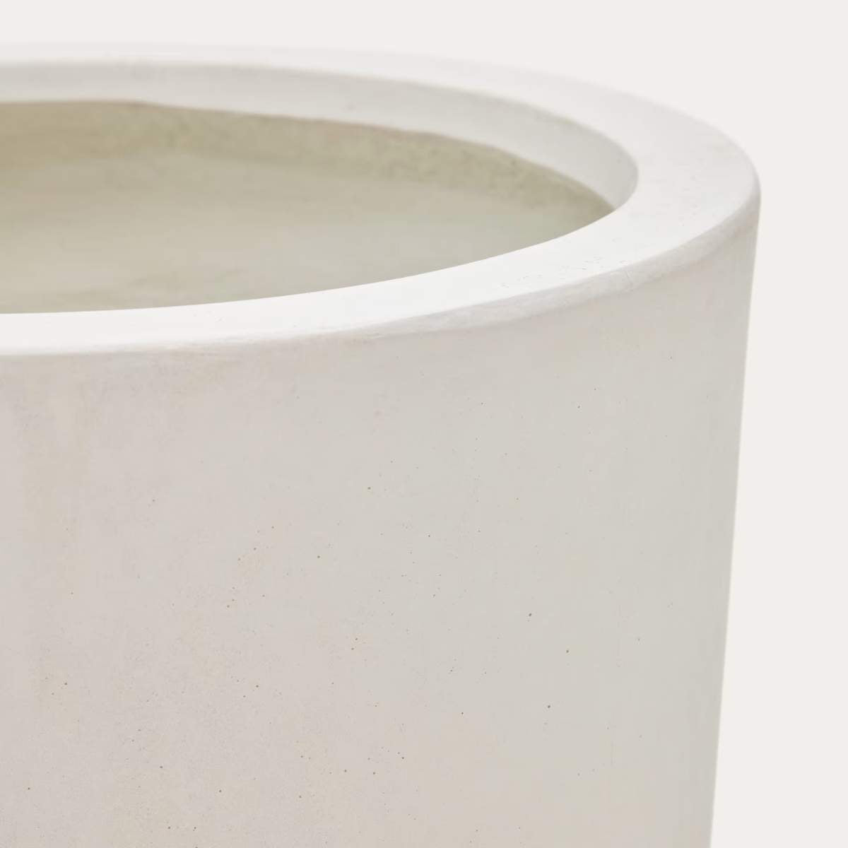 Kave Home Aiguablava plant pot in white cement, Ø 39 cm