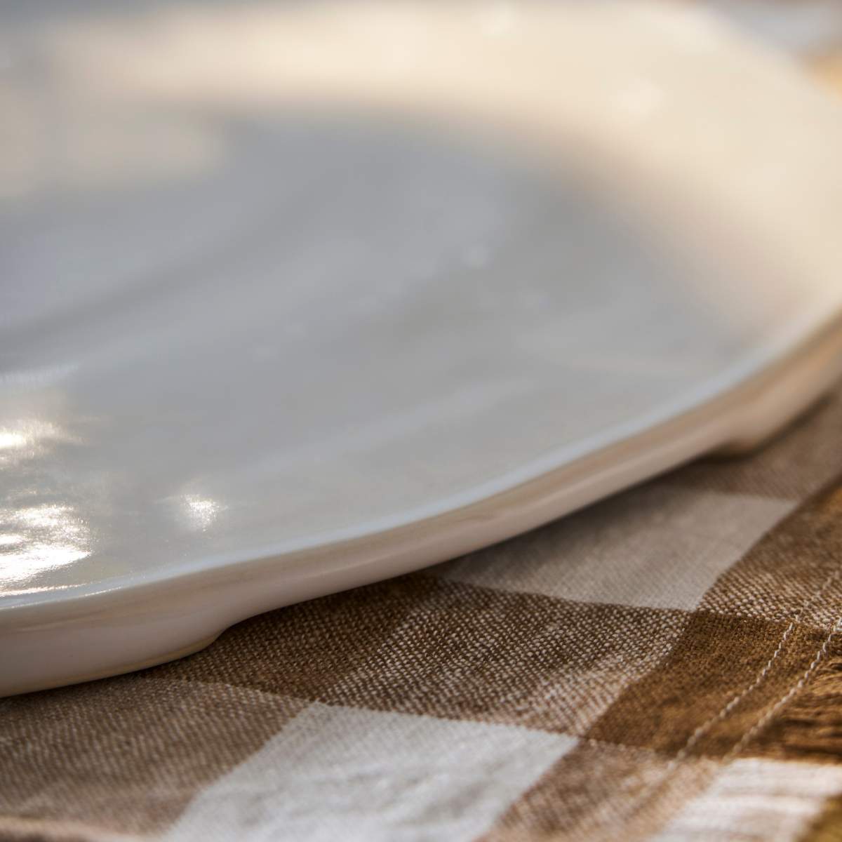 Garden Trading Alderley Round Serving Board Chalk